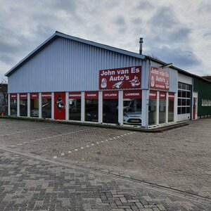 John van Es Auto's image 3
