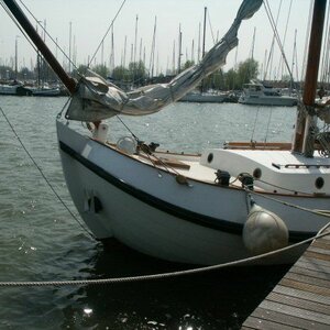 Avanti Charter image 2