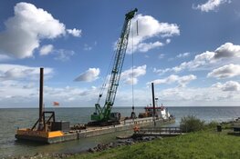 Nieuwe drijvende recreatiesteiger Oude Zeug