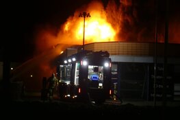 Zeer grote brand bij Witte Paal in Schagen