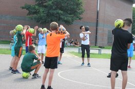 Wereldkampioen Nasser steelt harten van deelnemers en wethouder  