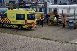 Vaartuig omgeslagen langs Afsluitdijk