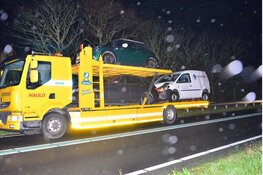 Negen auto&#39;s botsen op N99 bij Breezand