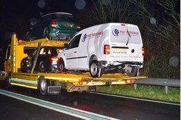 Negen auto&#39;s botsen op N99 bij Breezand