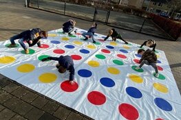 Na school nog even lekker Twisteren en Knotshockeyen met Team Sportservice