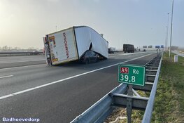 Fotoalbum: Noord-Holland in de greep van storm Eunice