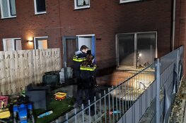 Tuinset in brand in tuin Wieringerwerf