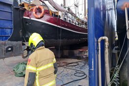 Korte brand in haven Den Oever