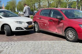 Flinke schade bij ongeval in Middenmeer