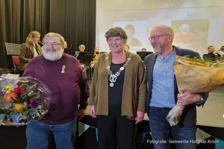 Twee Koninklijke Onderscheidingen uitgereikt