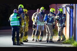 Brand verwoest schuur en achtertuin in Wieringerwerf