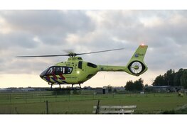 Motorrijder zwaargewond na ongeval in Anna Paulowna, automobilist aangehouden