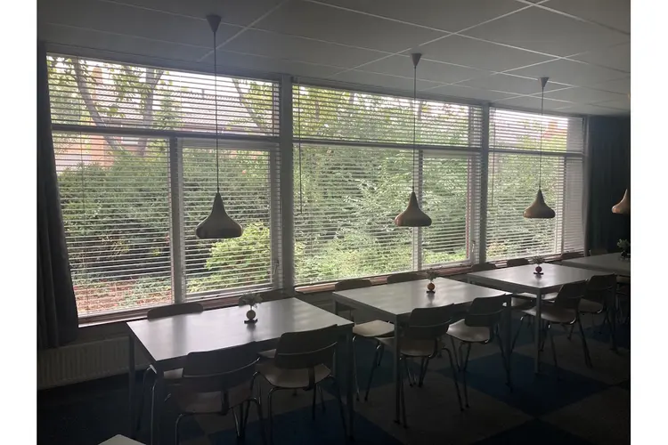 Nieuwe raambekleding Ons Tweede Thuis