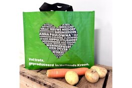 Gemeente Hollands Kroon en LTO delen verspakketten uit met groente van onze eigen boeren