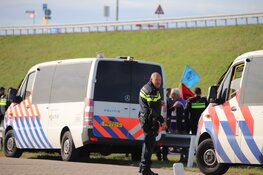 Extinction Rebellion blokkeert opnieuw afsluitdijk