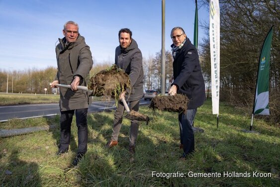 Aanleg rotonde N242/Flevoweg in Middenmeer officieel gestart
