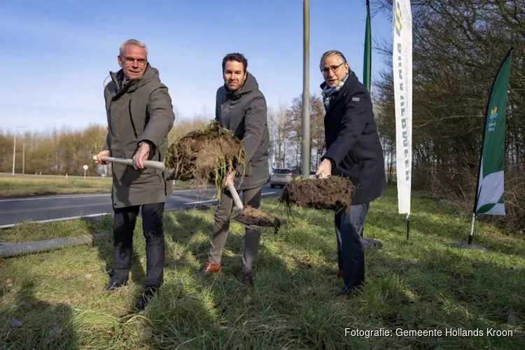 Aanleg rotonde N242/Flevoweg in Middenmeer officieel gestart