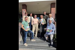 Eerste toeristische bewegwijzeringsbordjes geplaatst in Hollands Kroon