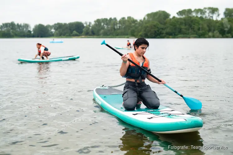 Feestelijke opening van nieuwe vaarroutes in Hollands Kroon tijdens watersportdag 'meer op het Amstelmeer'