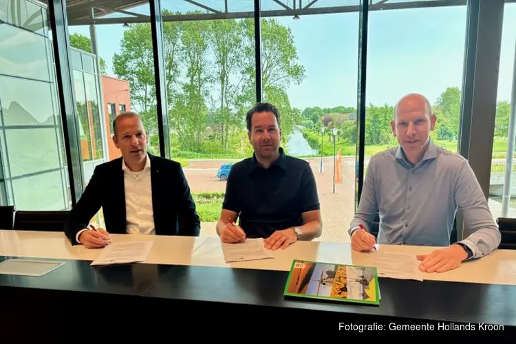 Handtekening gezet voor bouw van 137 nieuwe woningen aan de Terpweg