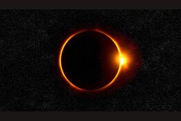 12 AUGUSTUS gedeeltelijke zonsverduistering: Gratis eclips bril bij Van Dijk Optiek Julianadorp / Hippolytushoef
