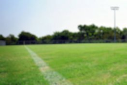 SRC countert naar zege, gehavend Kleine Sluis onderuit