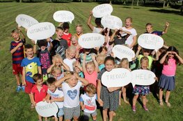 Moeders Middenmeer willen jong en oud het huis uit krijgen: "Het Koeteltuinvirus is actief!"