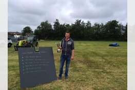 WK Kuilbanden gooien tijdens Dorpsfeest